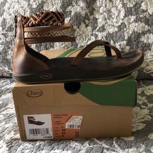 Leather Chacos, Dawkins